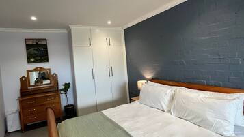 1 makuuhuone, silitysrauta/-lauta, Wi-Fi, vuodevaatteet