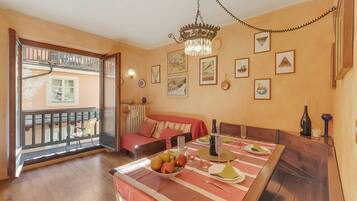 Standard Apartment, 1 Bedroom (Rochebrune 5th) | Living area | 21-inch flat-screen TV with cable channels