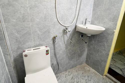 Dutxa, tovalloles i paper higiènic