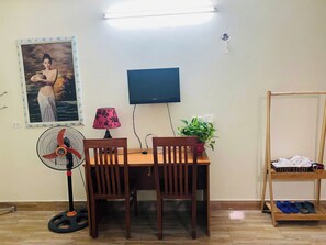 Family Room | Interior - Phuong Thao Hotel - near Noi Bai Airport (Ha Noi)