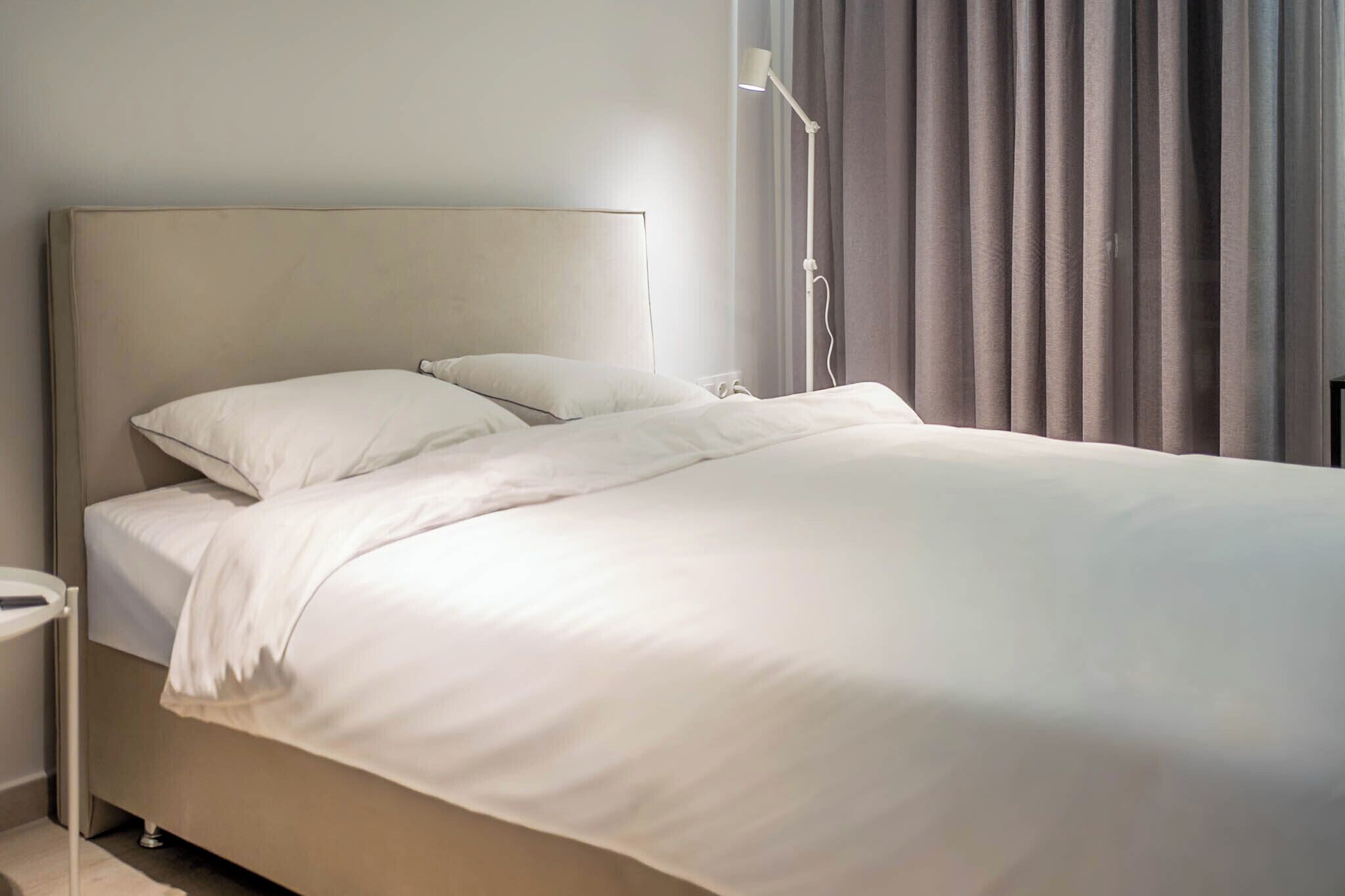 1 chambre, fer et planche à repasser, Wi-Fi gratuit, draps fournis