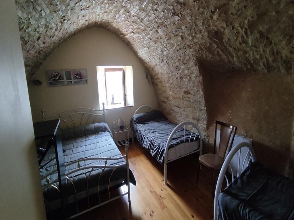 Bügeleisen/Bügelbrett, Reisekinderbett, Internetzugang