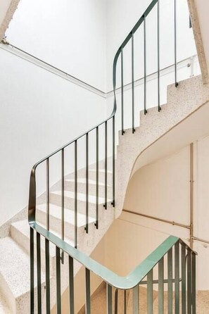 Interior - Bonjardim Downtown Studio by DA'HOME (Porto)