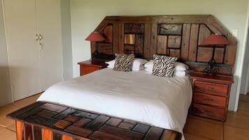 Bügeleisen/Bügelbrett, WLAN, Bettwäsche