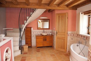 Handtücher, Toilettenpapier