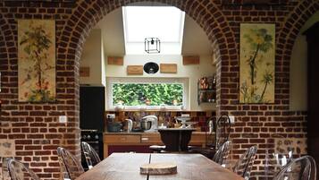 Mikrowelle, Ofen, Herdplatte, Geschirrspüler