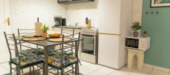 Cosy maisonette / free wifi/parking / close to town center