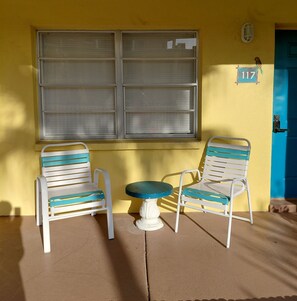 Exterior detail - Studio on Boca Ciega Bay, Treasure Island (Treasure Island)