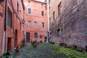 Exterior - Del Campo Apartment in the Heart of Siena (Siena)