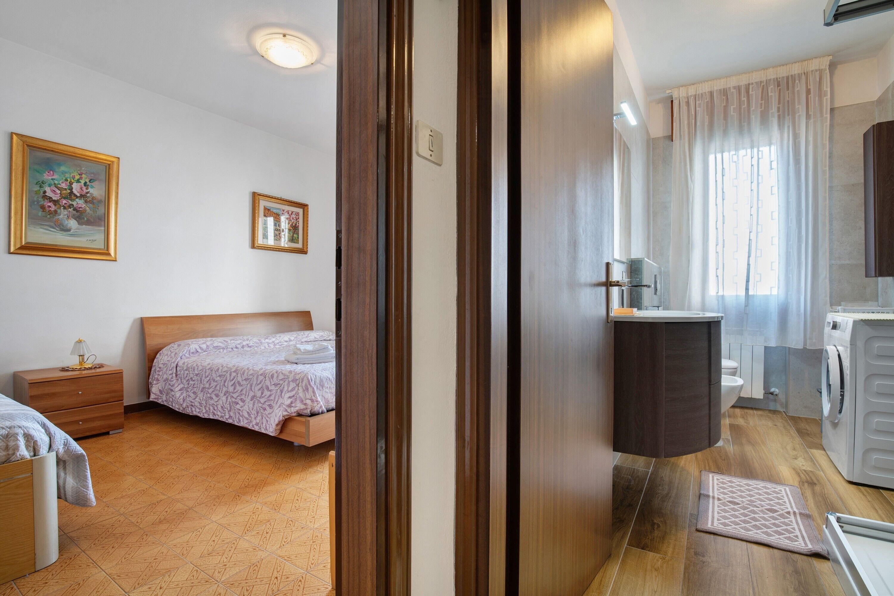 Strykejern/-brett, wi-fi og sengetøy