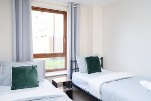 Imagen sin descripción, 5 de 56, botón