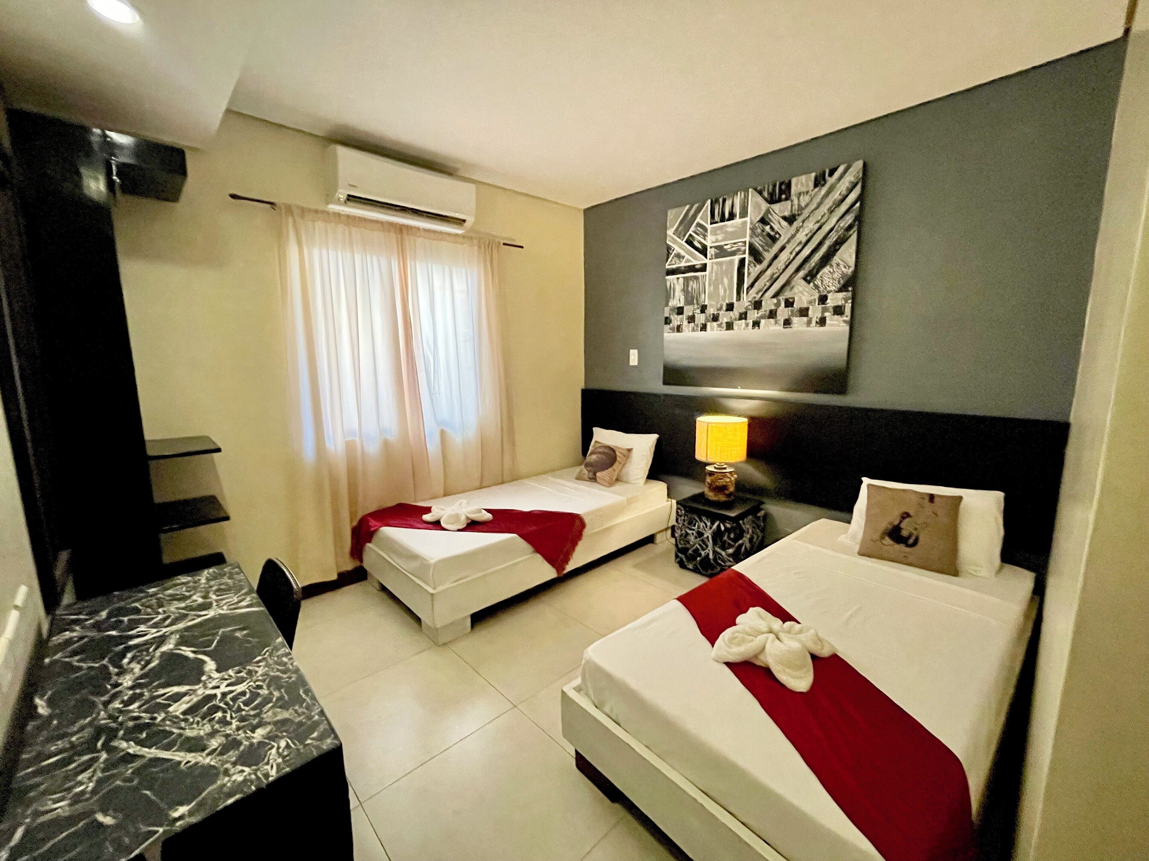 Twin Room | Desk, free WiFi