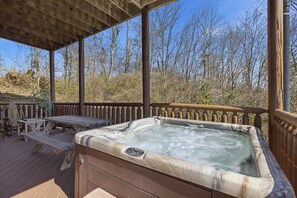 Outdoor dining - Smoky Mountain Bliss by Beyond Expectations (Sevierville)