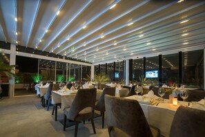 Dining - Villa Malak with private pool - My rental Homes (Marrakesh)