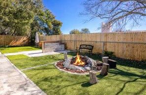 Property grounds - Family Coastal Home w/ EV Charger, Fenced Yard, Fire Pit & BBQ (Holiday)