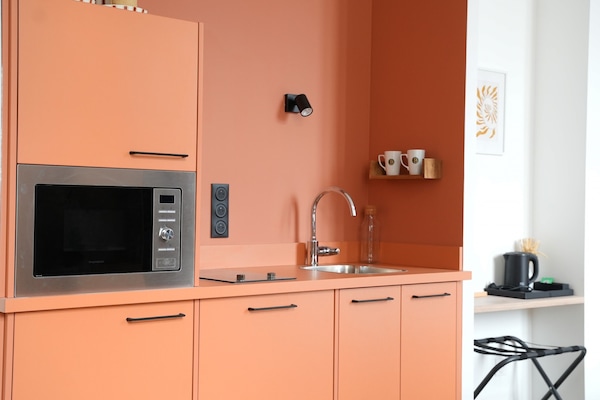 Shared microwave