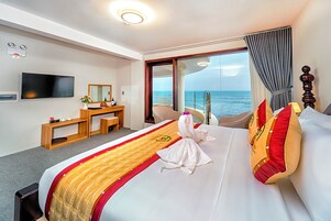 Superior Double Room, Sea View | Beach/ocean view