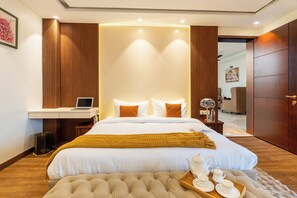 Deluxe Villa, Balcony, Hill View | Free WiFi