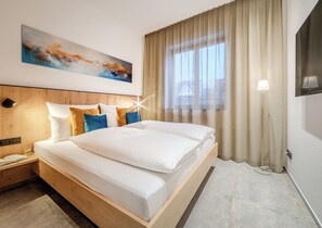 Apartamento Deluxe, vistas al jardín (Feuerwache am See 1) | Caja fuerte, cortinas opacas, sistema de insonorización