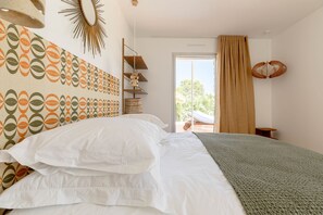 Luxury Villa, Multiple Beds, Patio | Premium bedding, memory foam beds, free WiFi - Villa St Remy Centre Piscine et Hammam (St.-Remy-de-Provence)