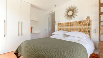 Luxury Villa, Multiple Beds, Patio | Free WiFi