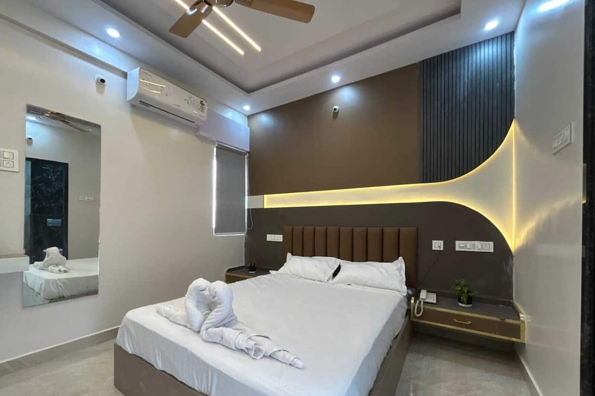 Deluxe Room, City View | Free WiFi