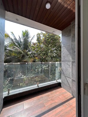Balcony room | Wi-Fi ฟรี, ผ้าปูที่นอน
