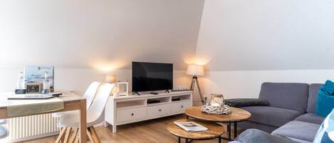 Apartment | Living room