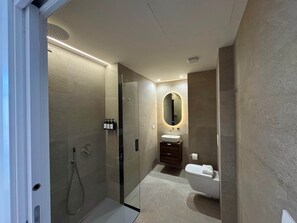 مجففات شعر، مناشف