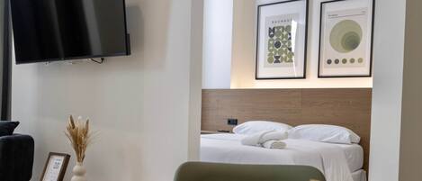 Coffres-forts dans les chambres, fer et planche à repasser, Wi-Fi