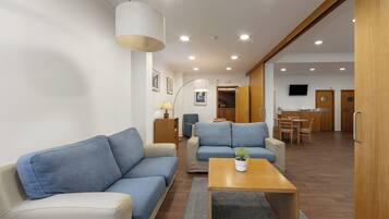 Petit déjeuner en libre-service compris tous les jours