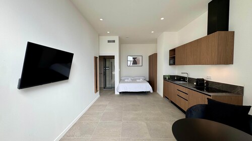 Plaza Tower - Apartment -08