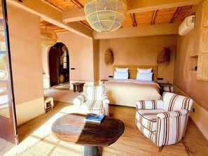 6 bedrooms, desk, iron/ironing board, free WiFi - Palais Bouchka (Essaouira)