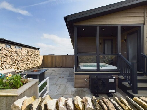Spa Sauna Lodge (Pet), Penrith