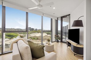 Apartment | Living area - Stylish 1-bed Apartment in South Brisbane (Brisbane)