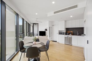 Apartment | Living room - Stylish 1-bed Apartment in South Brisbane (Brisbane)