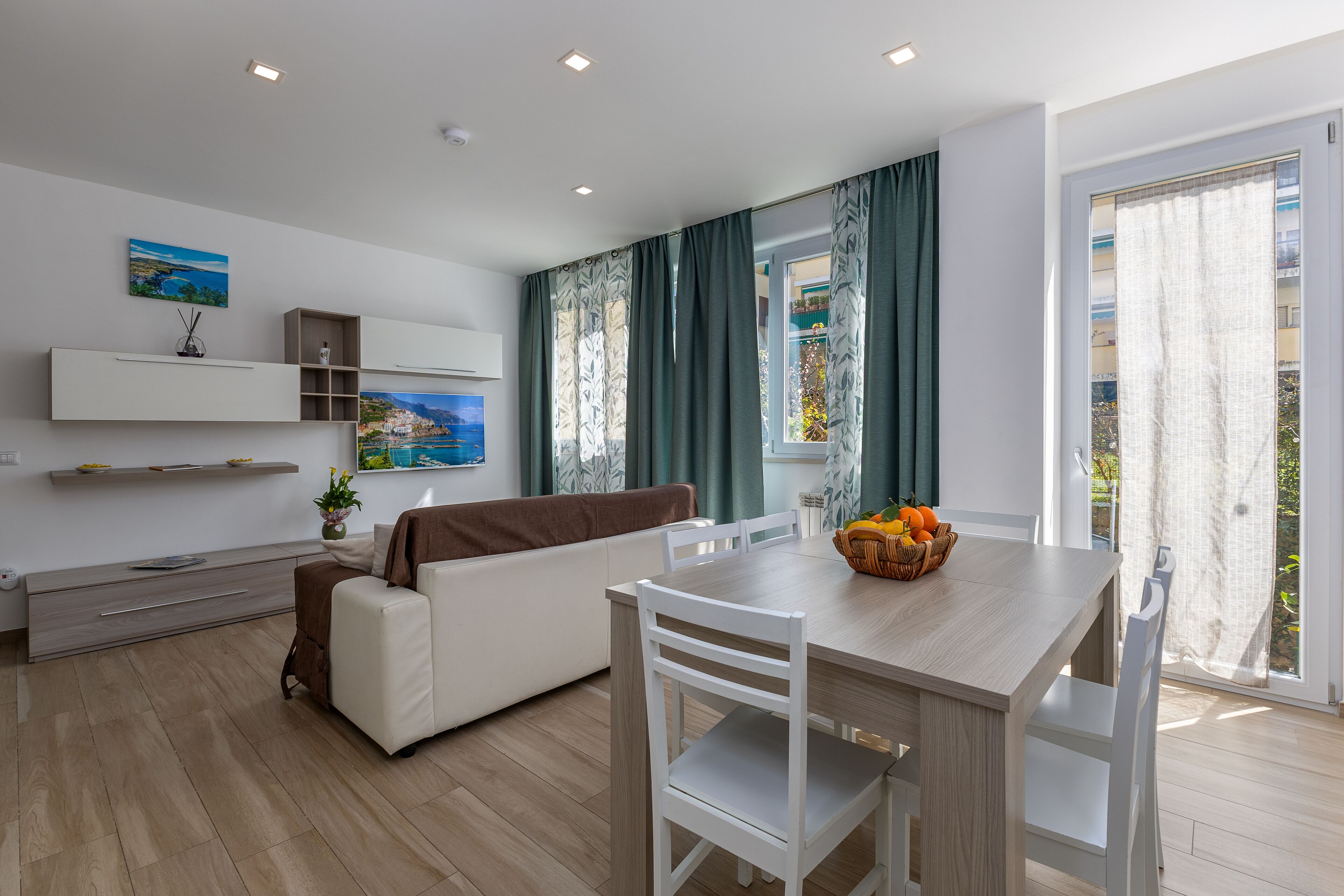 Apartment, 2 Bedrooms, Patio | Living area