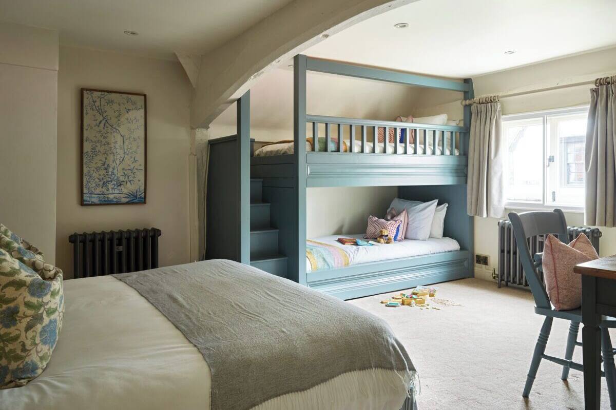 Family Room | In-room safe, desk, iron/ironing board, free WiFi