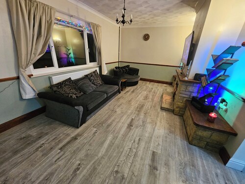 A quiet getaway central to beaches, countryside, towns and attractions.