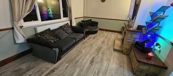 A quiet getaway central to beaches, countryside, towns and attractions.