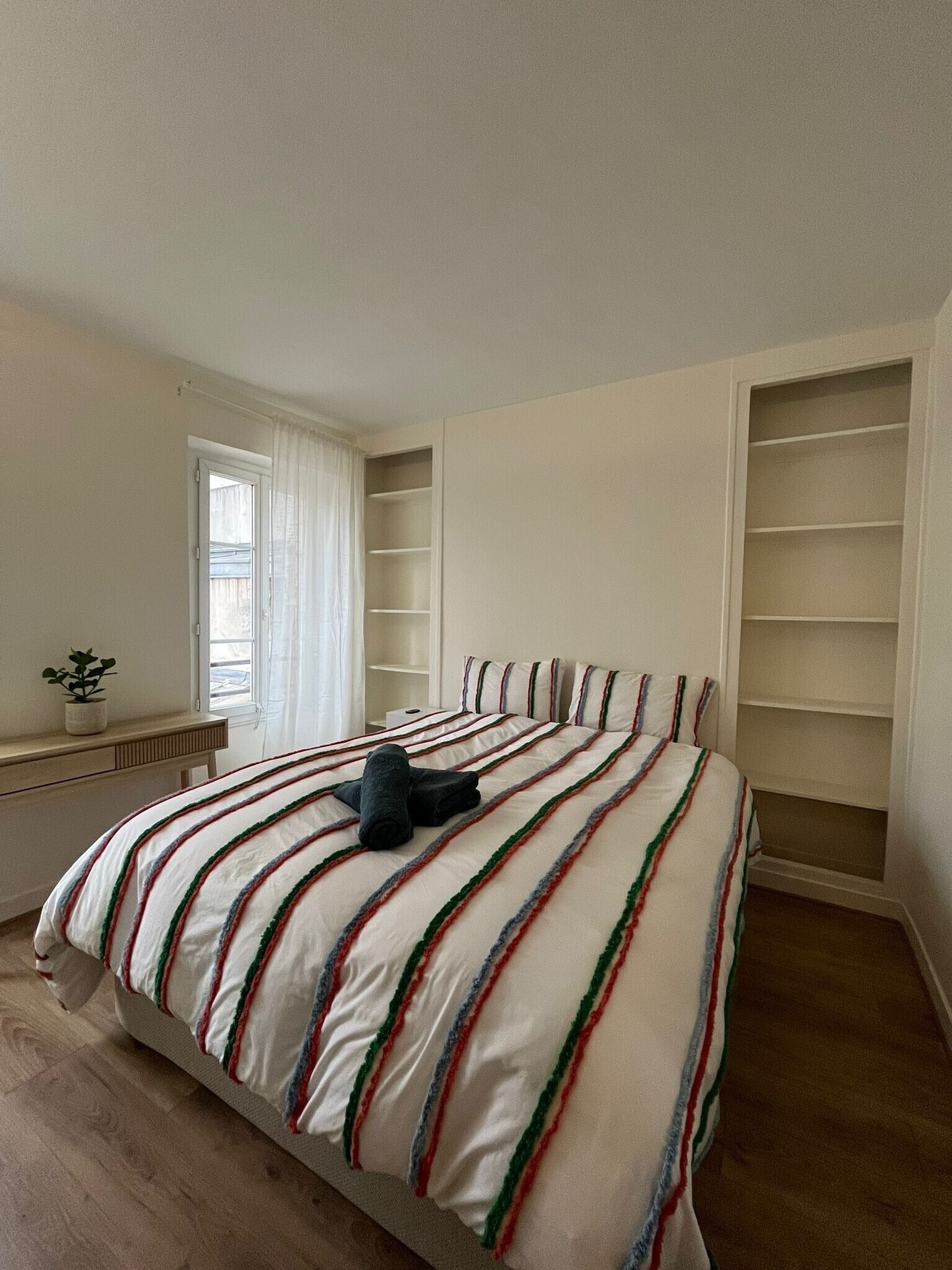 Fer et planche à repasser, Wi-Fi, draps fournis