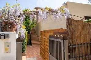 Property grounds - Apartment Le Cicale B (Fertilia)