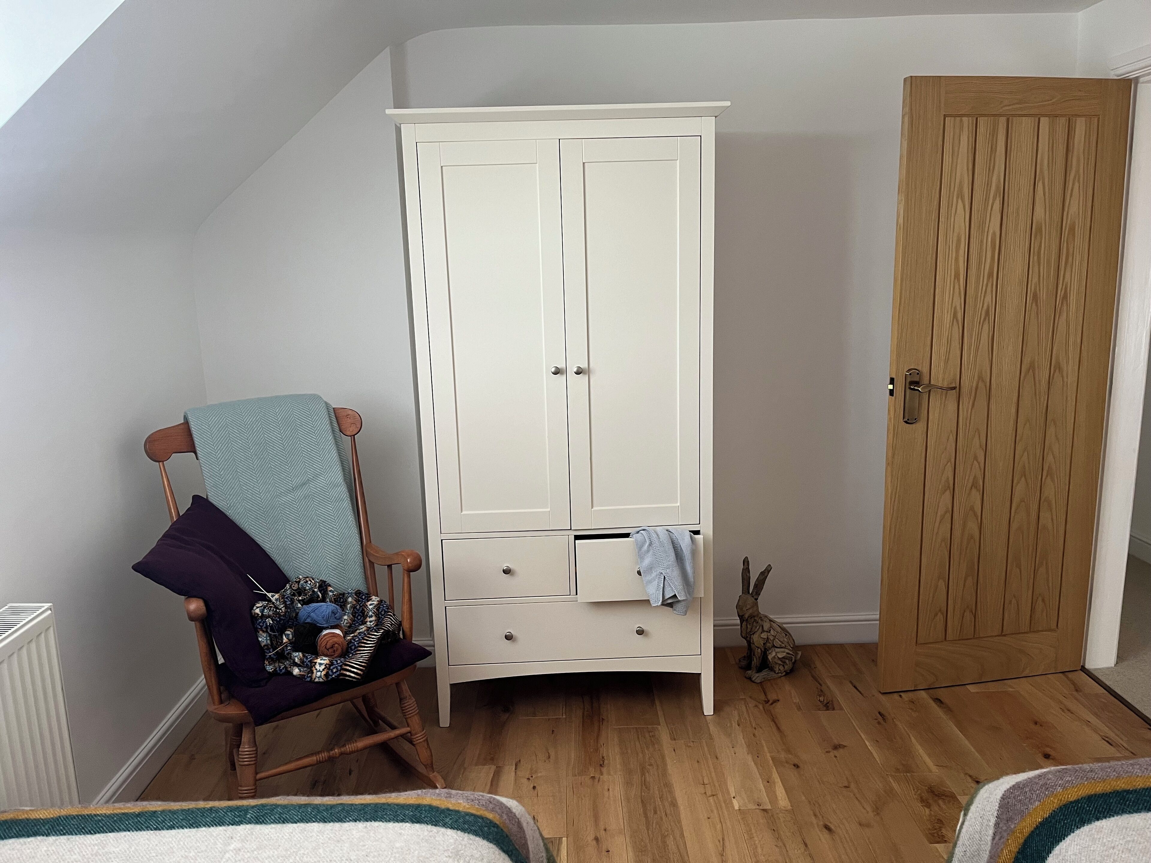 Fer et planche à repasser, accès Internet, draps fournis