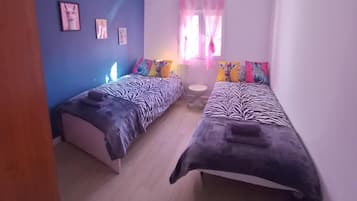 5 Schlafzimmer, Bügeleisen/Bügelbrett, WLAN, Bettwäsche