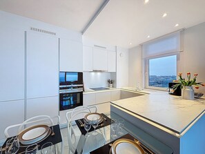 Fridge, microwave, oven, stovetop - Flat Neptunus - Amazing seaview in De Panne (De Panne)