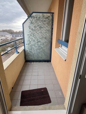 Interior - Charming T2 near Zenith and Toison d'or, quick access to downtown! (Dijon)