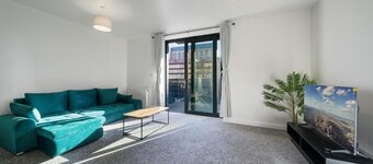 Wembley views 1 Bed Apartment!