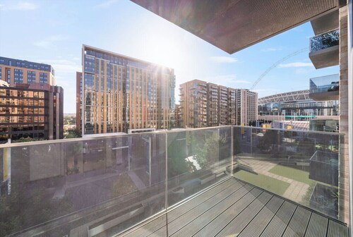 Wembley views 1 Bed Apartment!