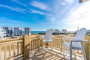 Property grounds - Current Situation - 4 BR Modern Townhouse In Great Location (Surf City)