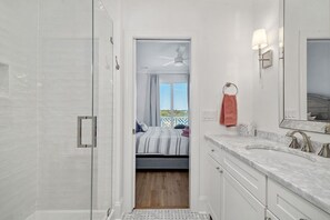 Shower, hair dryer - Twin Shores - 6 BR, Heated Pool, Great Sound Views, Built in 2025 (Surf City)